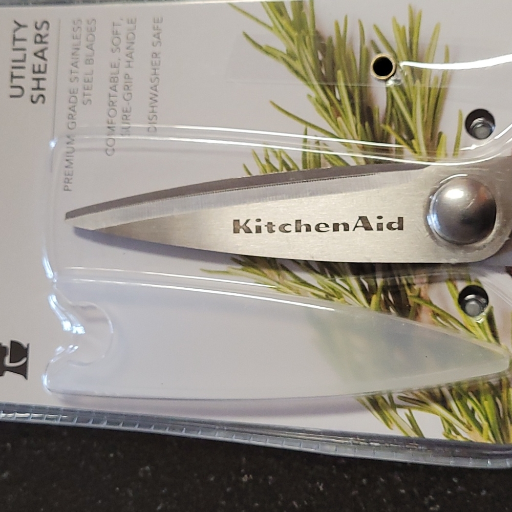 KitchenAid Utility Shears - Picture 3 of 5